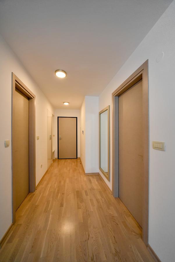 Lux Beach Apartment Budva Bagian luar foto