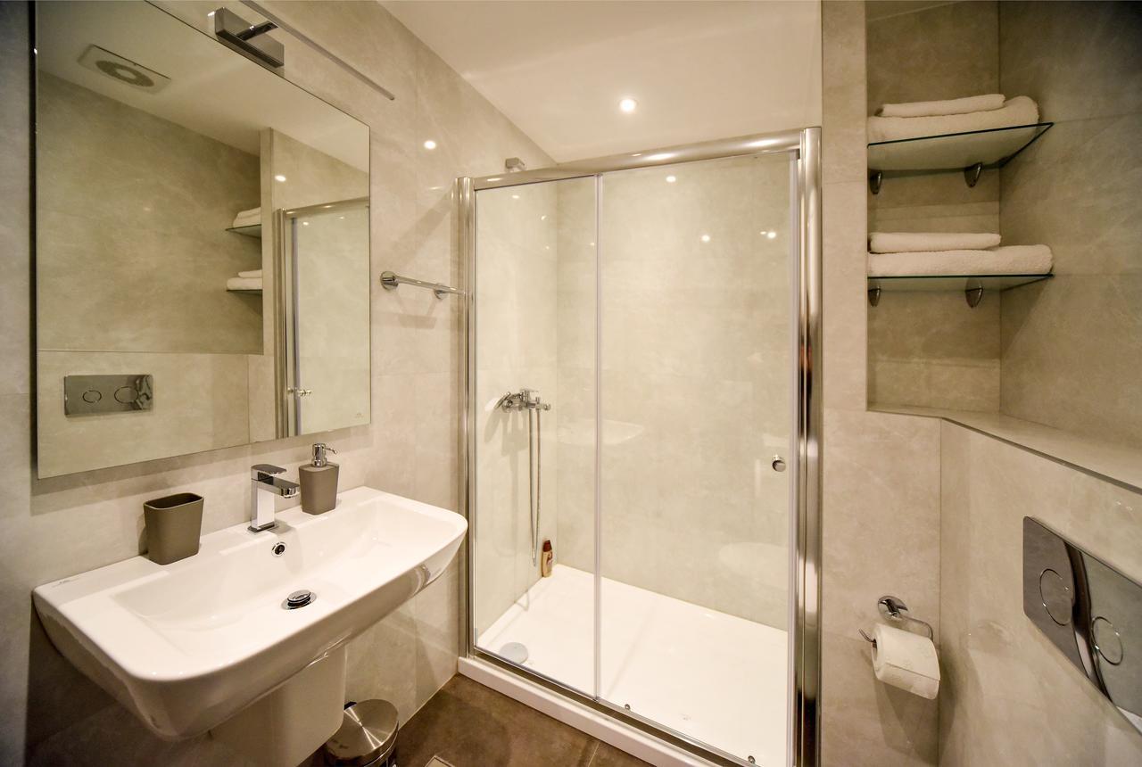 Lux Beach Apartment Budva Bagian luar foto